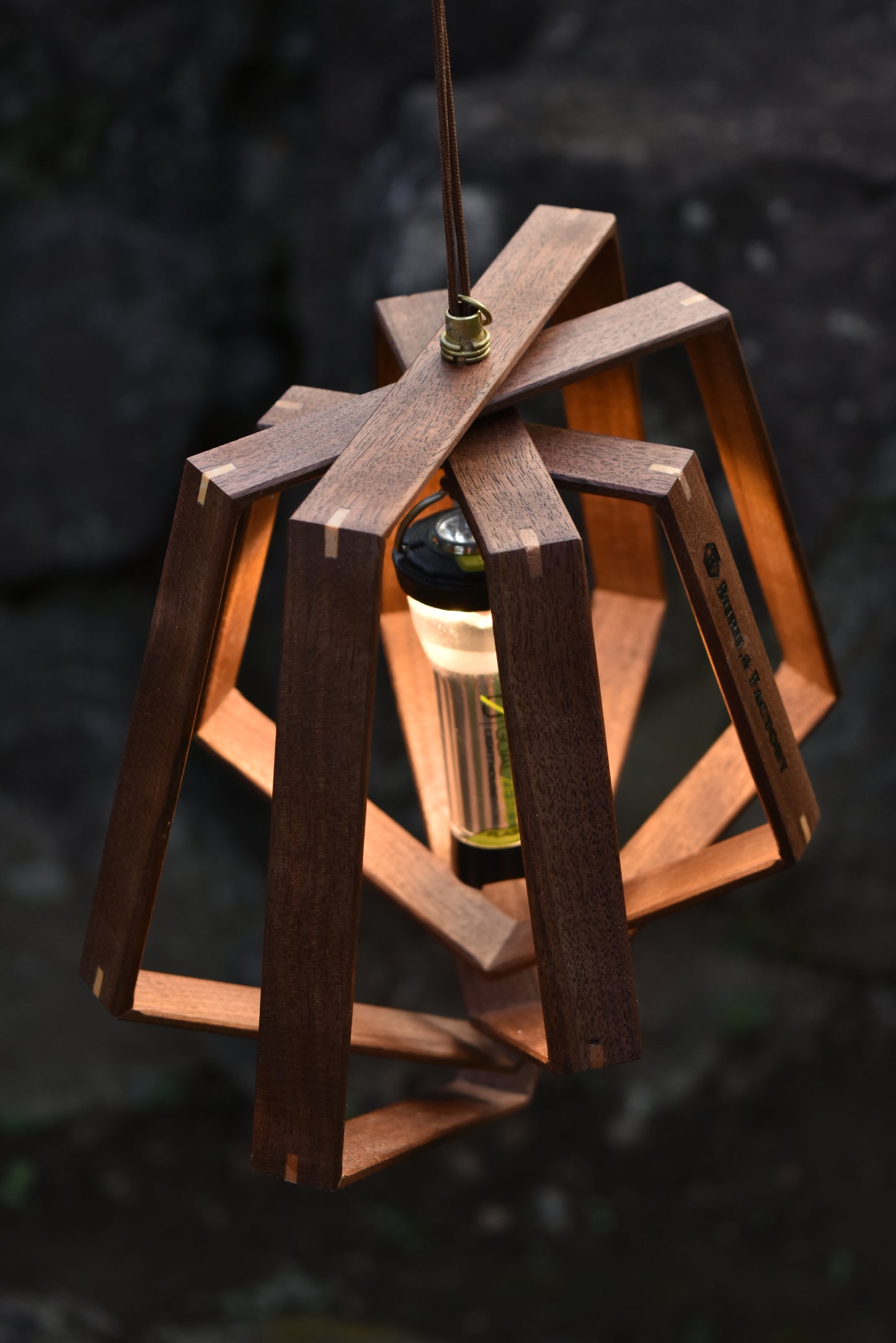 ペンタゴンシェード Pentagonal shade